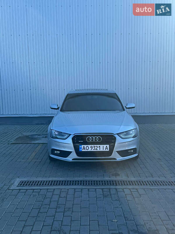 Audi A4 2012