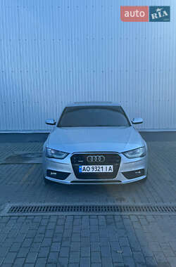 Седан Audi A4 2012 в 