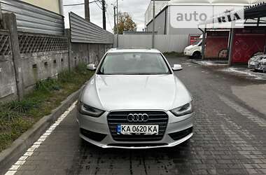 Седан Audi A4 2012 в Киеве