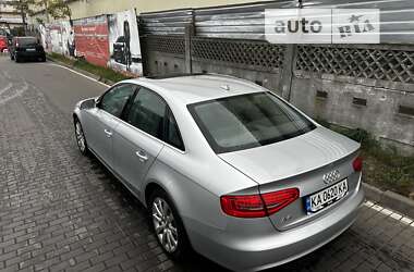 Седан Audi A4 2012 в Киеве