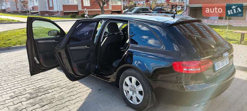 Универсал Audi A4 2010 в Чорткове