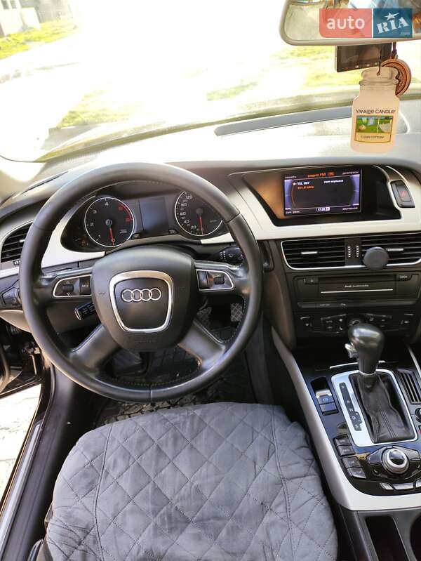 Універсал Audi A4 2010 в Чорткові