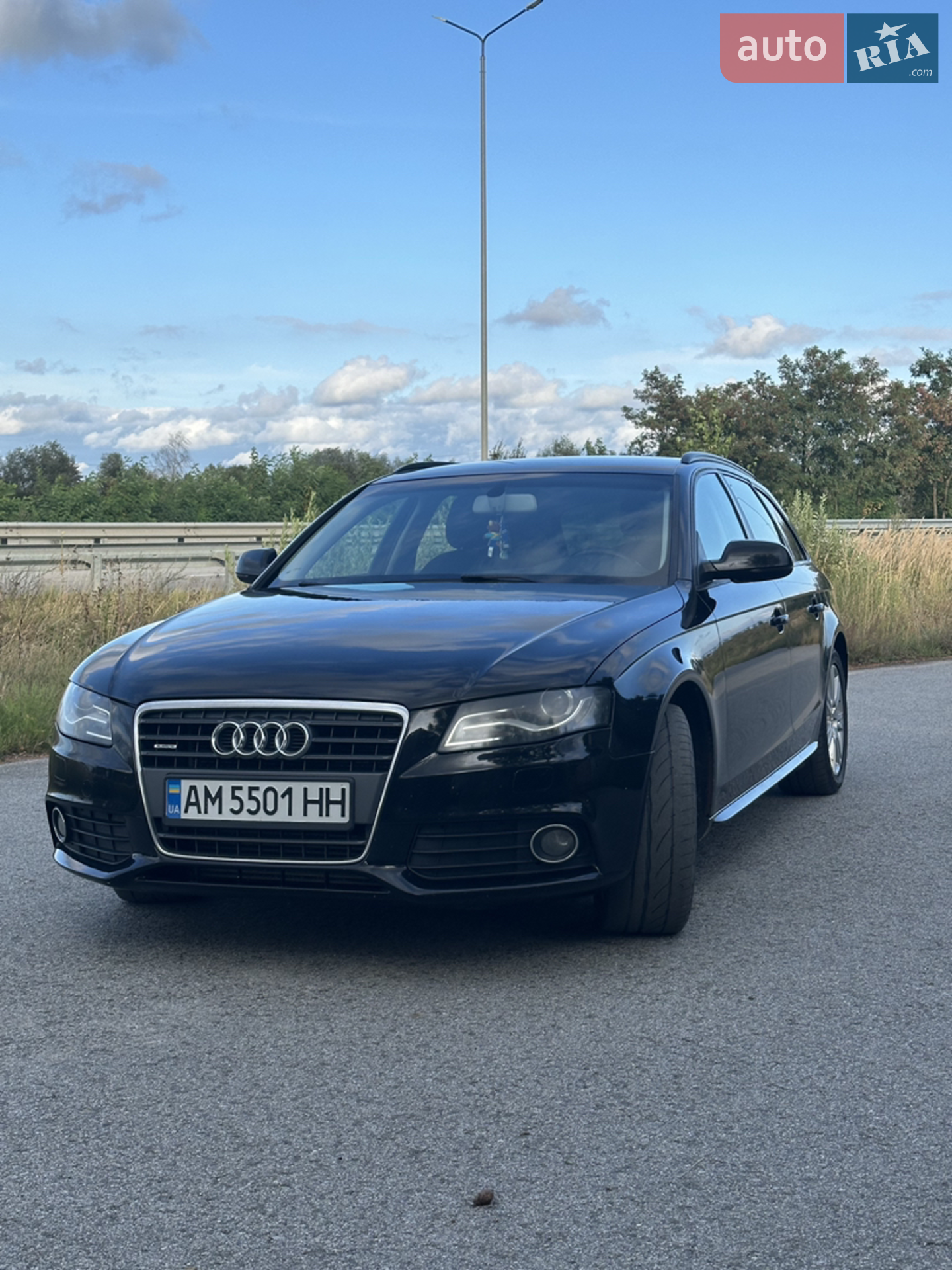 2011 Audi A4 - мініатюра 4