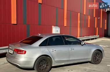 Седан Audi A4 2013 в Киеве