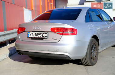 Седан Audi A4 2013 в Киеве