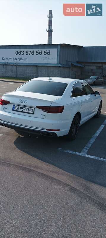 Седан Audi A4 2019 в Киеве