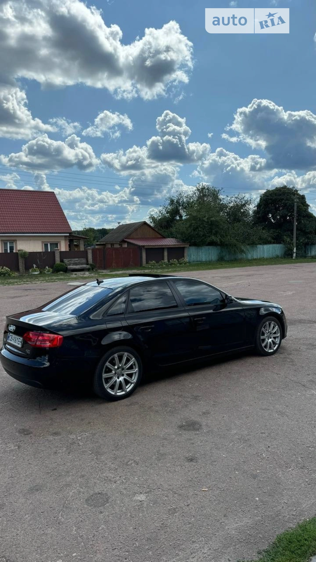 2010 Audi A4 - мініатюра 4