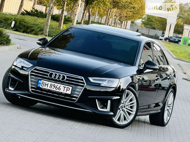 Седан Audi A4 2019 в Одесі