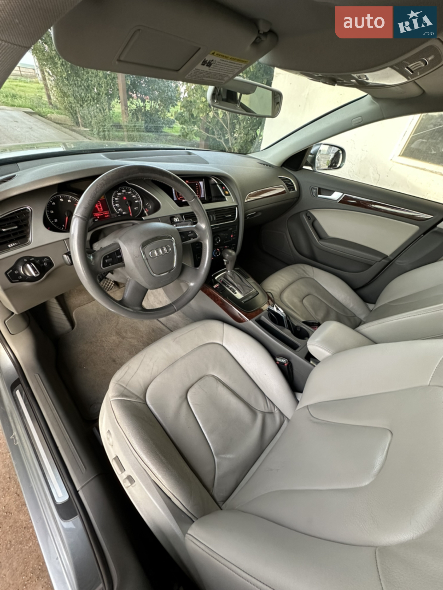 2011 Audi A4 - мініатюра 21