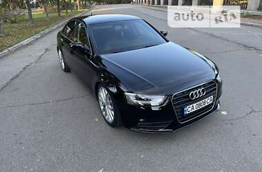 Седан Audi A4 2013 в Умані