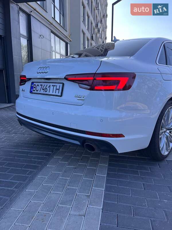 Седан Audi A4 2017 в Львове