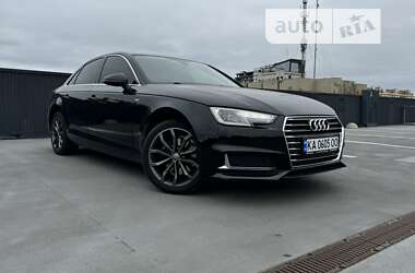 Седан Audi A4 2018 в Киеве