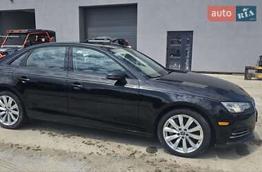 Седан Audi A4 2015 в Луцьку