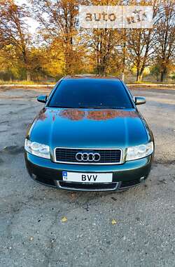 Седан Audi A4 2002 в Ромнах