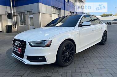 Седан Audi A4 2015 в Одессе