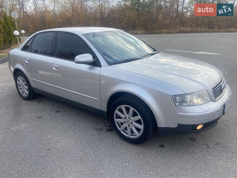 Седан Audi A4 2002 в Харькове