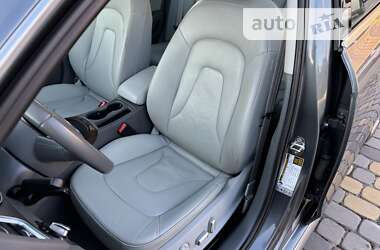 Седан Audi A4 2014 в Луцке