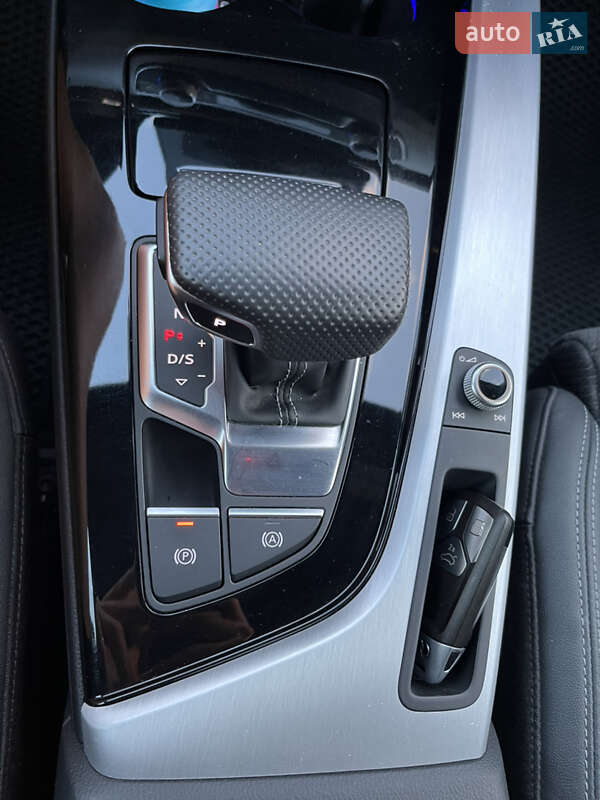Универсал Audi A4 2020 в Киеве фото 23 Универсал Audi A4 2020 в Киеве