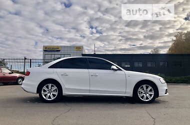 Седан Audi A4 2015 в Сумах