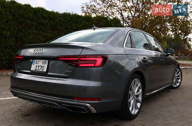 Седан Audi A4 2018 в Луцке