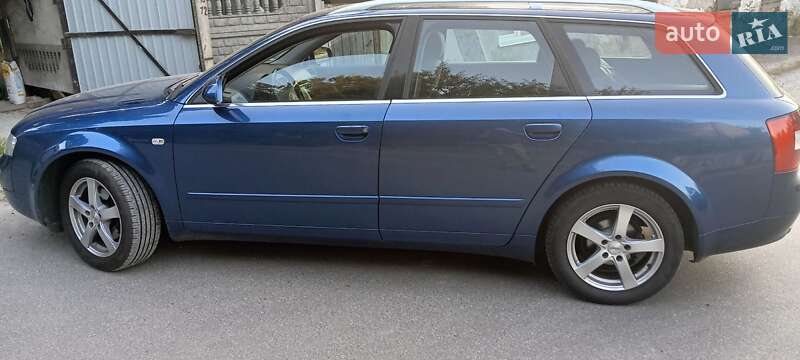 Универсал Audi A4 2004 в Чернигове