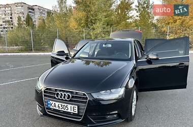 Седан Audi A4 2012 в 