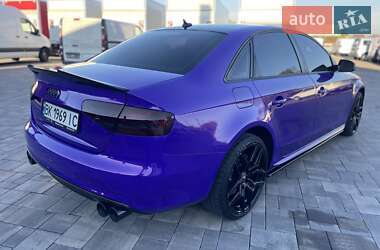 Седан Audi A4 2013 в Ровно