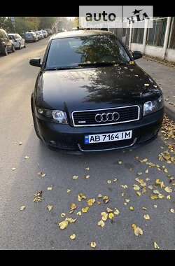 Седан Audi A4 2004 в Вінниці