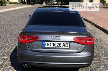 Седан Audi A4 2015 в Чорноморську