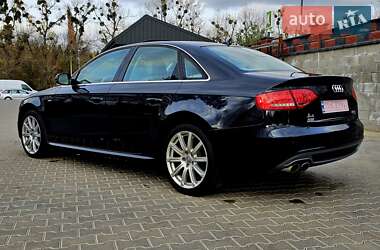 Седан Audi A4 2012 в Ровно