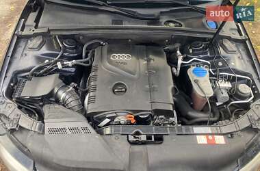 Седан Audi A4 2010 в Березане