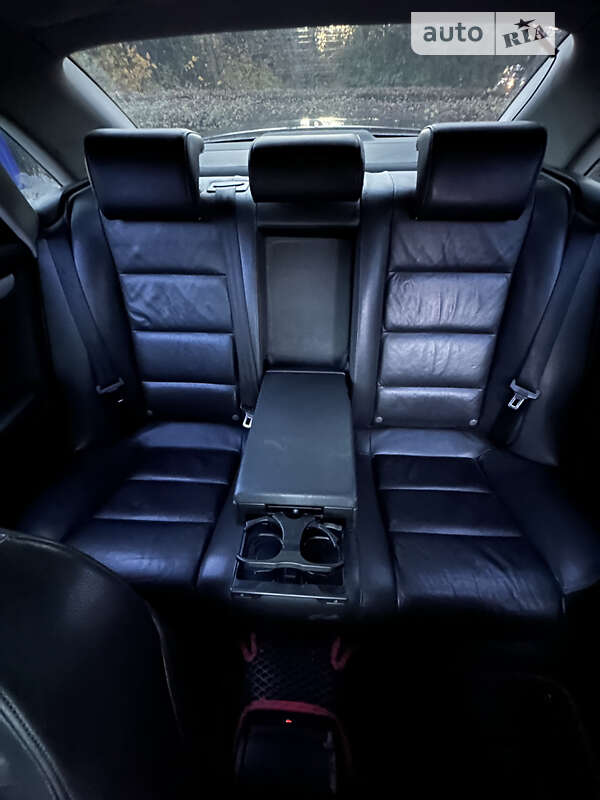 Седан Audi A4 2006 в Тернополе
