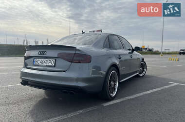 Седан Audi A4 2014 в Львове