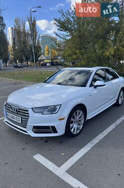 Седан Audi A4 2018 в Киеве