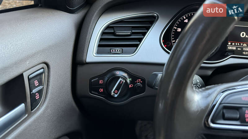 Седан Audi A4 2015 в Виннице