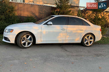 Седан Audi A4 2012 в Виннице