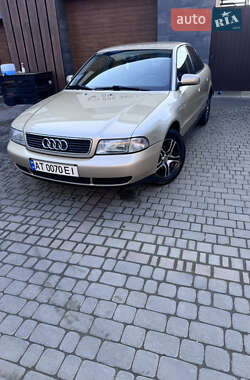 Седан Audi A4 1996 в Ивано-Франковске