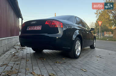 Седан Audi A4 2008 в Звенигородці