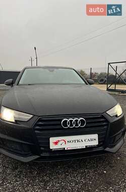 Седан Audi A4 2019 в 