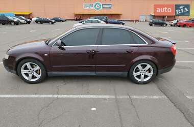 Седан Audi A4 2002 в Києві