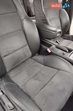 Седан Audi A4 2002 в Києві