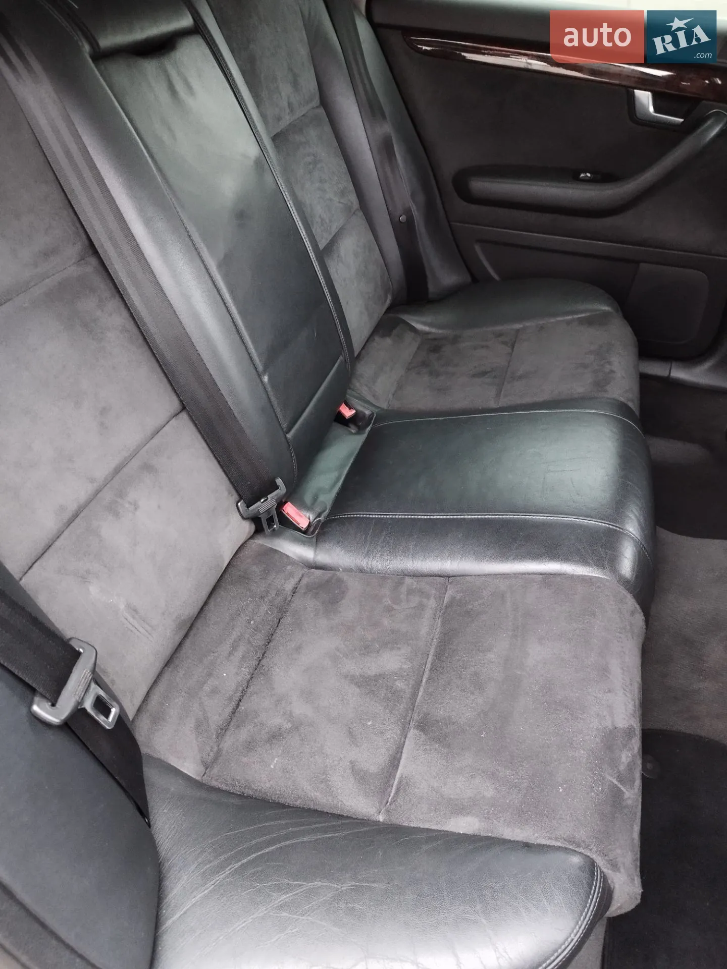 Audi A4 2002 VIN WAUZZZ8E52A272443 фото оголошення 18 з 22
