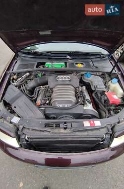 Седан Audi A4 2002 в Києві
