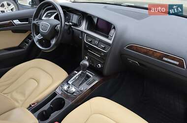 Седан Audi A4 2013 в Луцьку