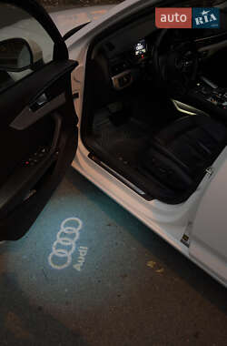 Седан Audi A4 2017 в 