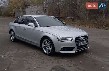 Седан Audi A4 2013 в Кременчуге