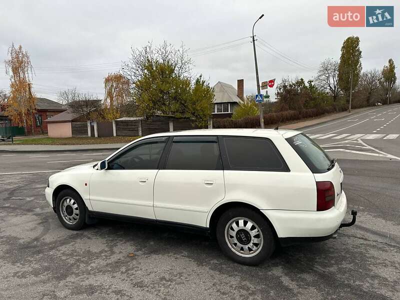 Универсал Audi A4 1997 в Чернигове