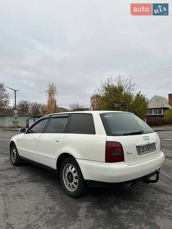 Универсал Audi A4 1997 в Чернигове