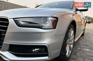 Седан Audi A4 2013 в Києві