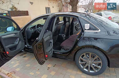 Седан Audi A4 2014 в 